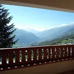 De Сasa de vacaciones Valezan